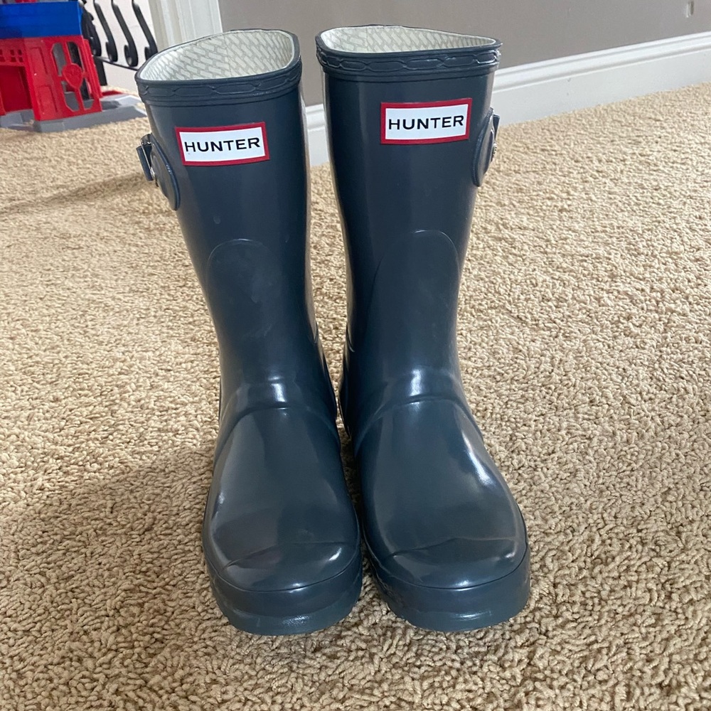 Size 7 hunter boot
